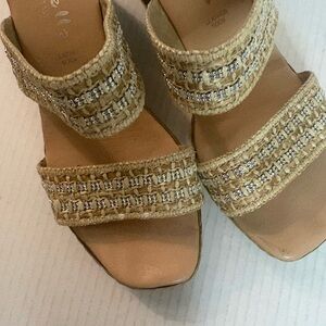 Mariella Italy Women's Slip-In Silver and beige Wedge Sandals size 8.5